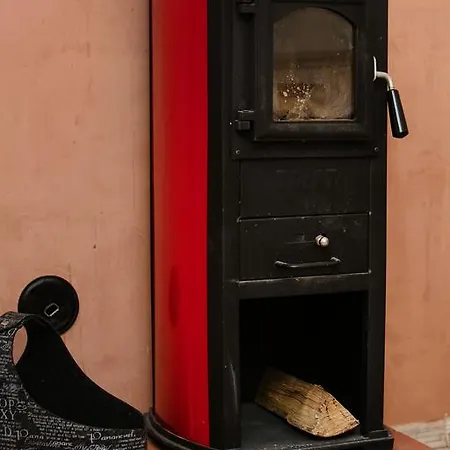 Small Apartment In Sikupilli Талин Екстериор снимка